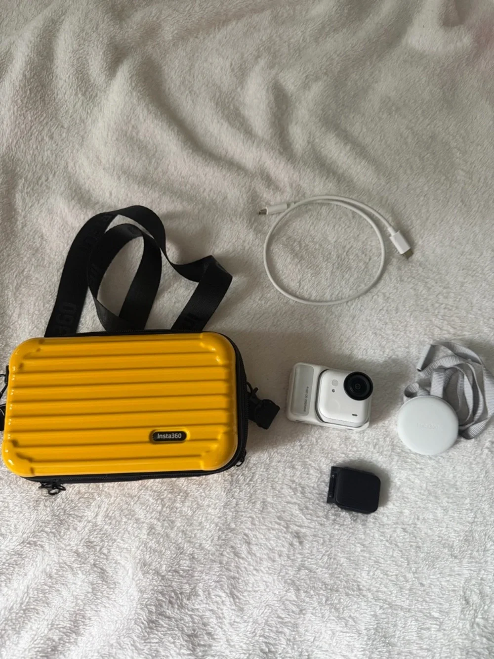 Insta360 Go Ultra White Action Camera